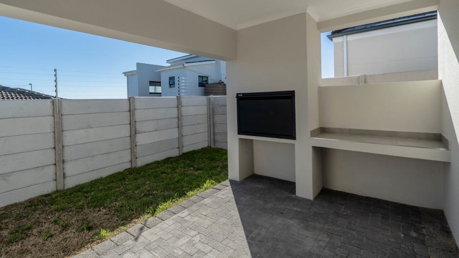 3 Bedroom Property for Sale in Haasendal Western Cape